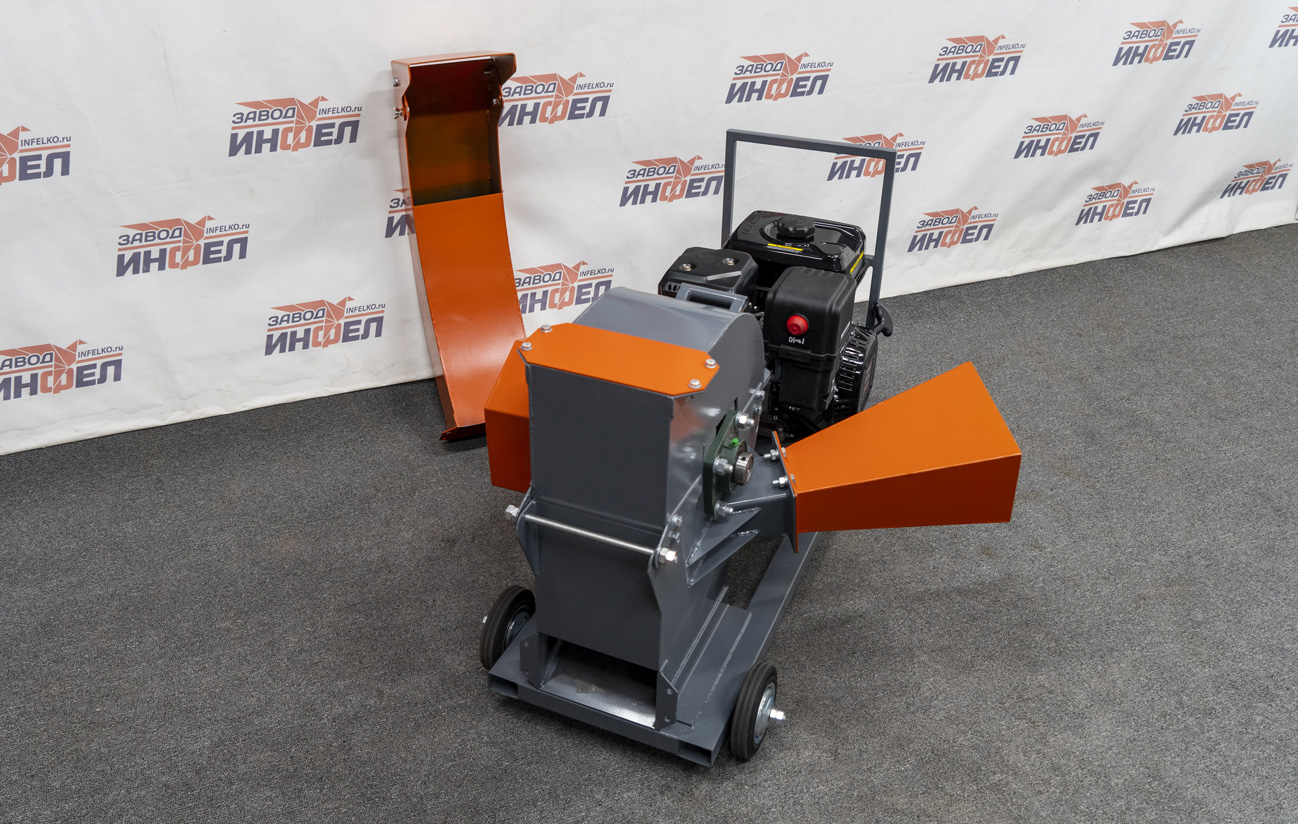 Измельчитель древесины ID-350D для арболитовой щепы izmelchiteli-drevesiny-shcheporezy-sadovye-bytovye-id-350D-3-arbolit